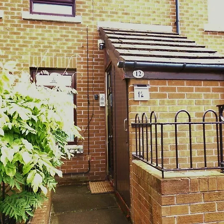 Very Central Location- Free Parking - 2 Bedrooms Belfast Exterior foto